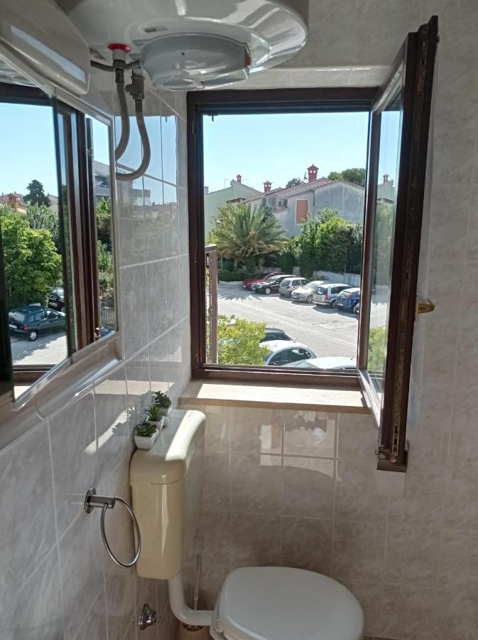 "Sunny" - Studio Apartment بولا المظهر الخارجي الصورة